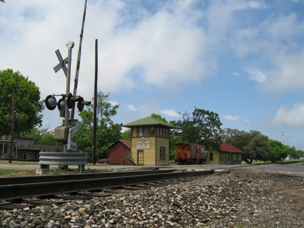 railroad tracks in Flatonia